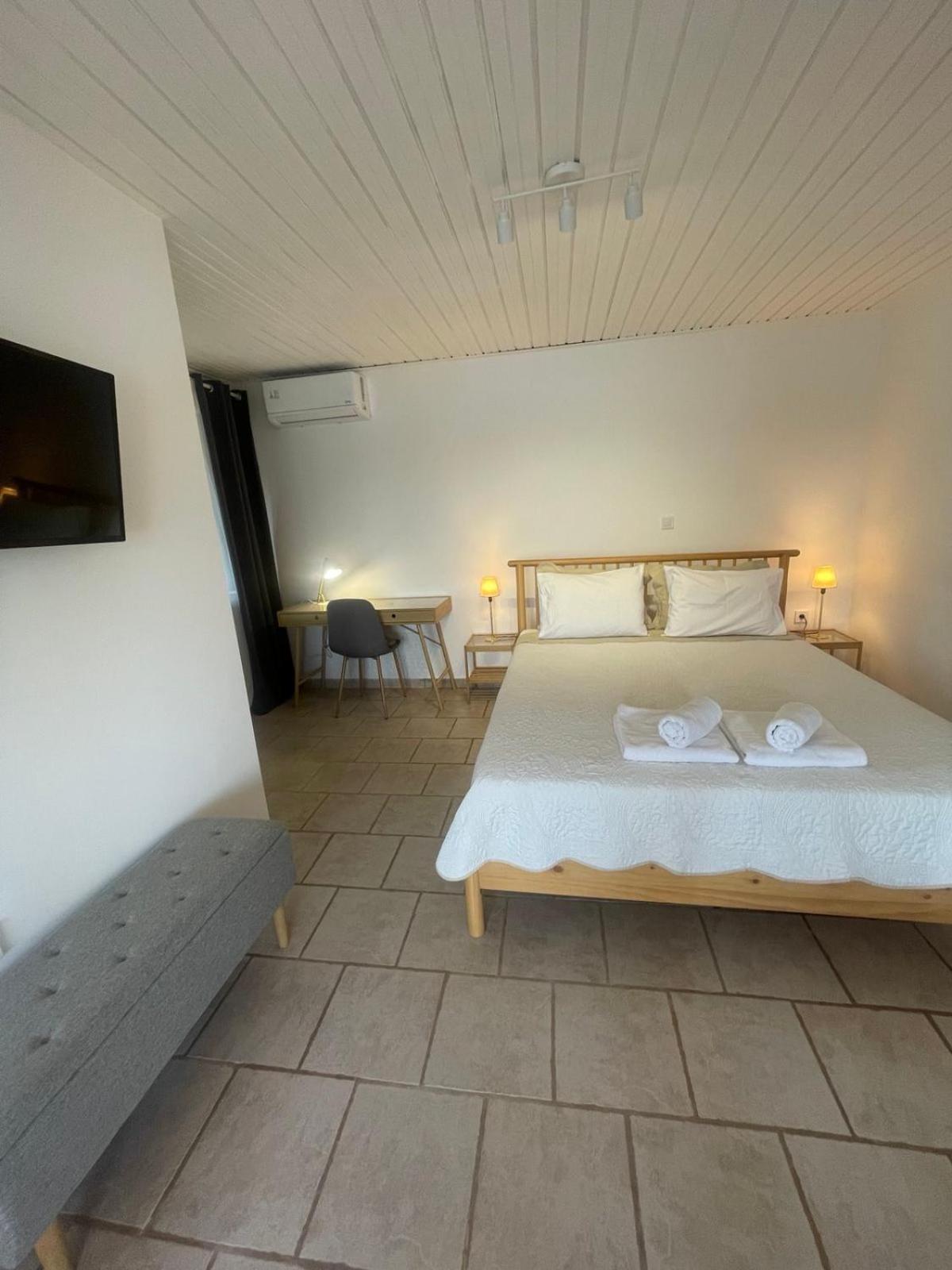 Cap Sounion Seafront Apartments -Adults Only ภายนอก รูปภาพ